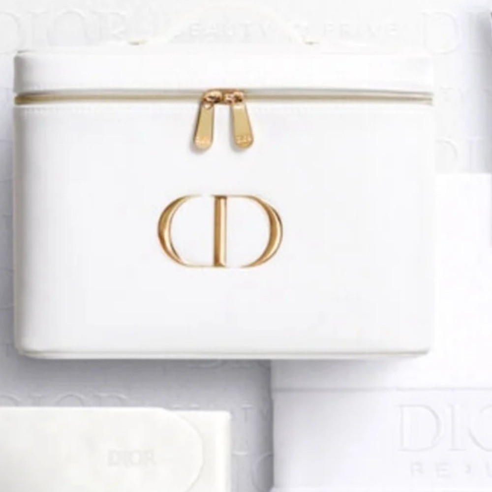 NEW Dior Platinum Gift White Cosmetic Vanity case with headband and towel set